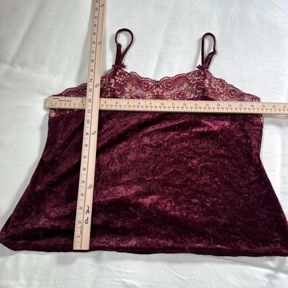 Velvet lace cami Y2K burgundy velvet cami Avon size large - Picture 3 of 5